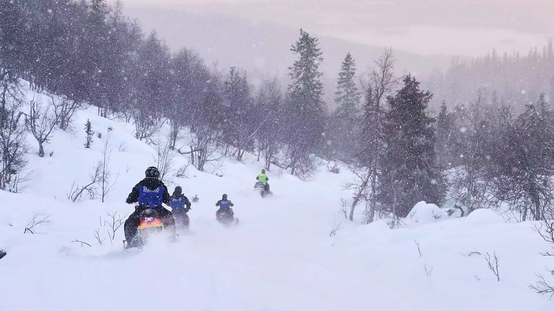 Op pad met de sneeuwscooters