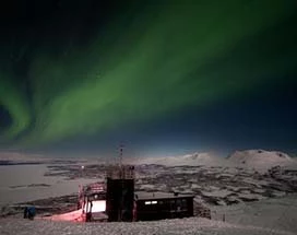 abisko-avondbezoek-aurora-sky-station