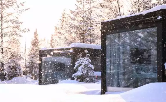 Iisakki Glass Village