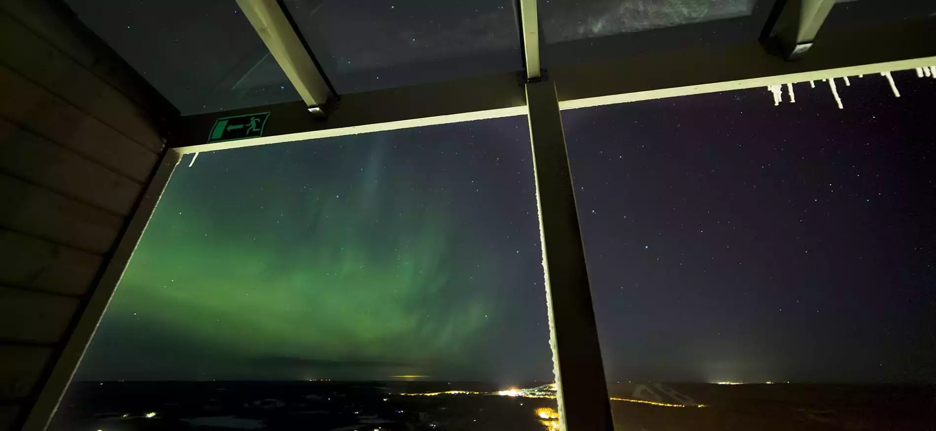 Midweek Aurora View Suites 